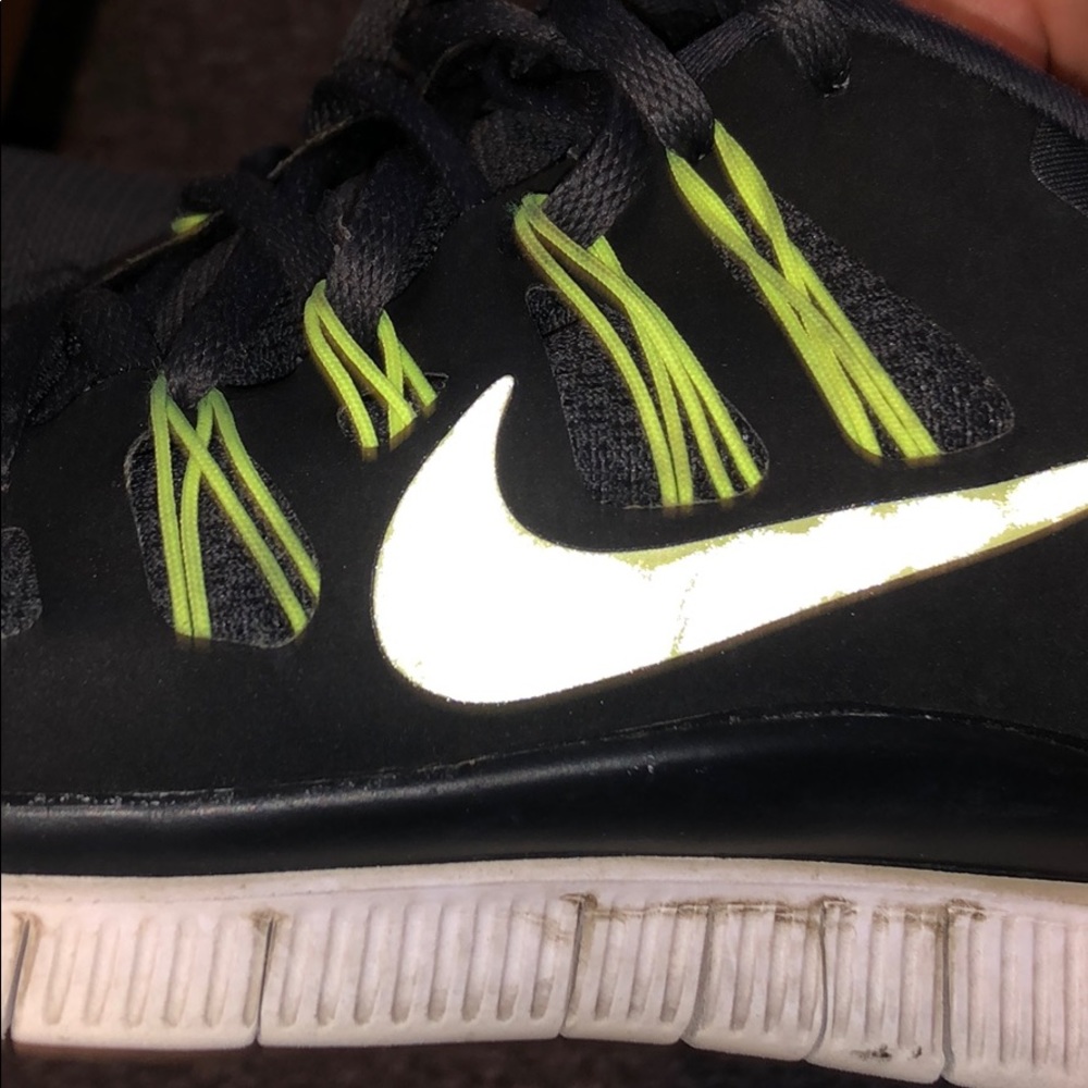Used shoes by Nike size 10 - Picture 2 of 10